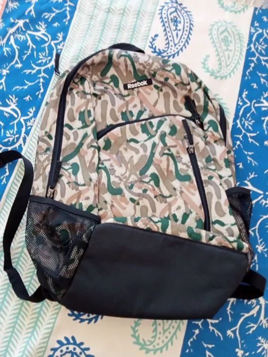 Mochila originais Reebok e  Puma 