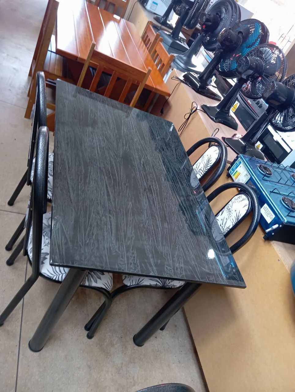 Mesa de Jantar  Preto com 4 Cadeiras