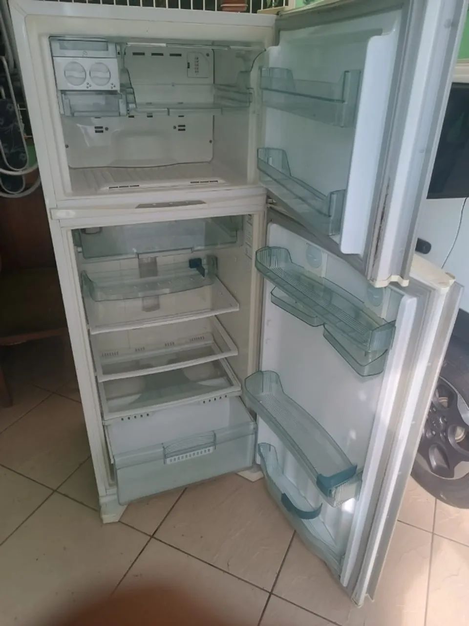 Geladeira Refrigerador Brastemp Branco - Foto 6
