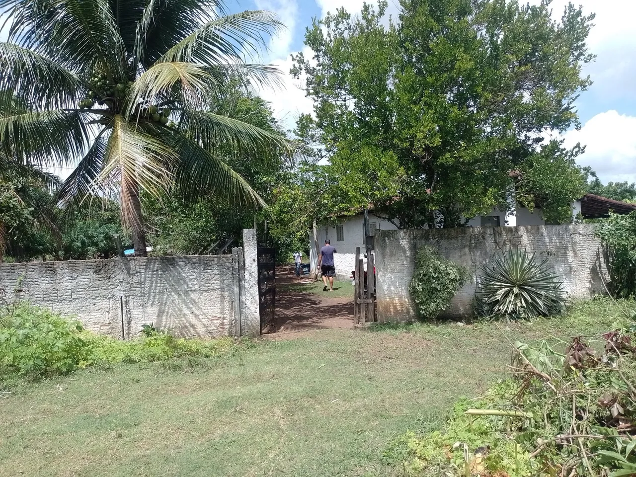 EXCELENTE OPORTUNIDADE! SÍTIO P/VENDER, COMUN(EXTREMOZ). 20X 50. VALOR: 65 MIL