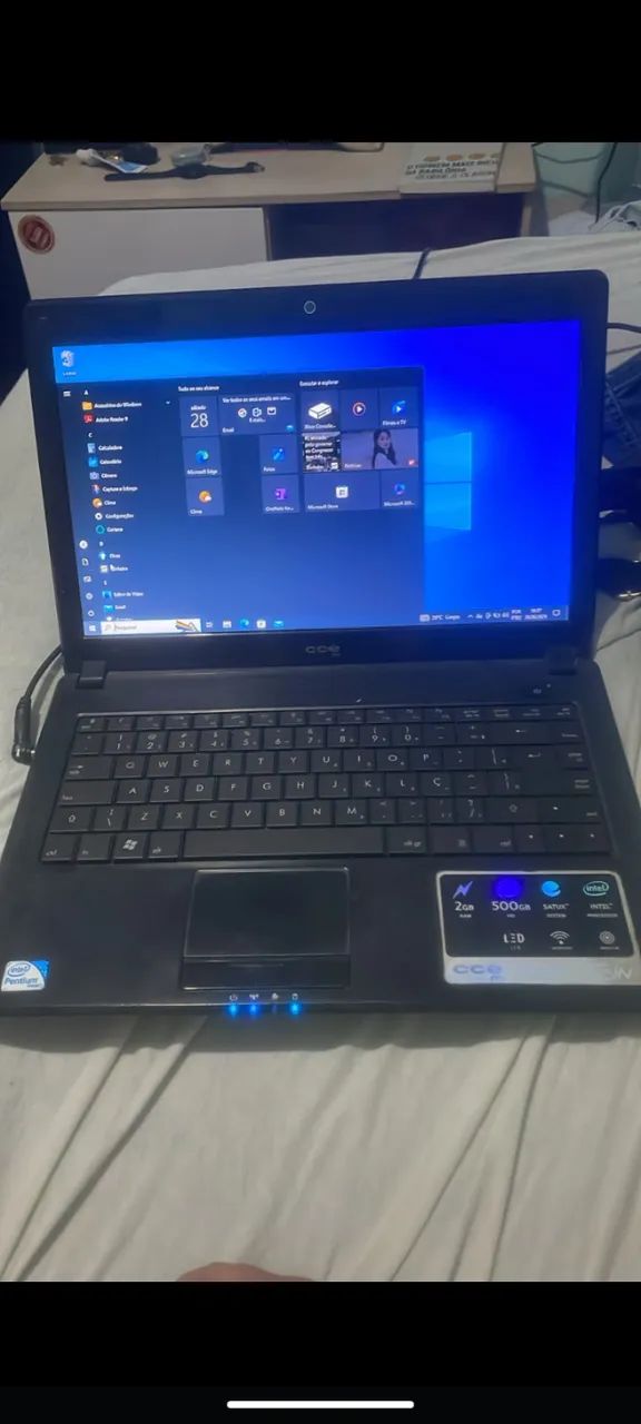 Vende se notebook CCE 