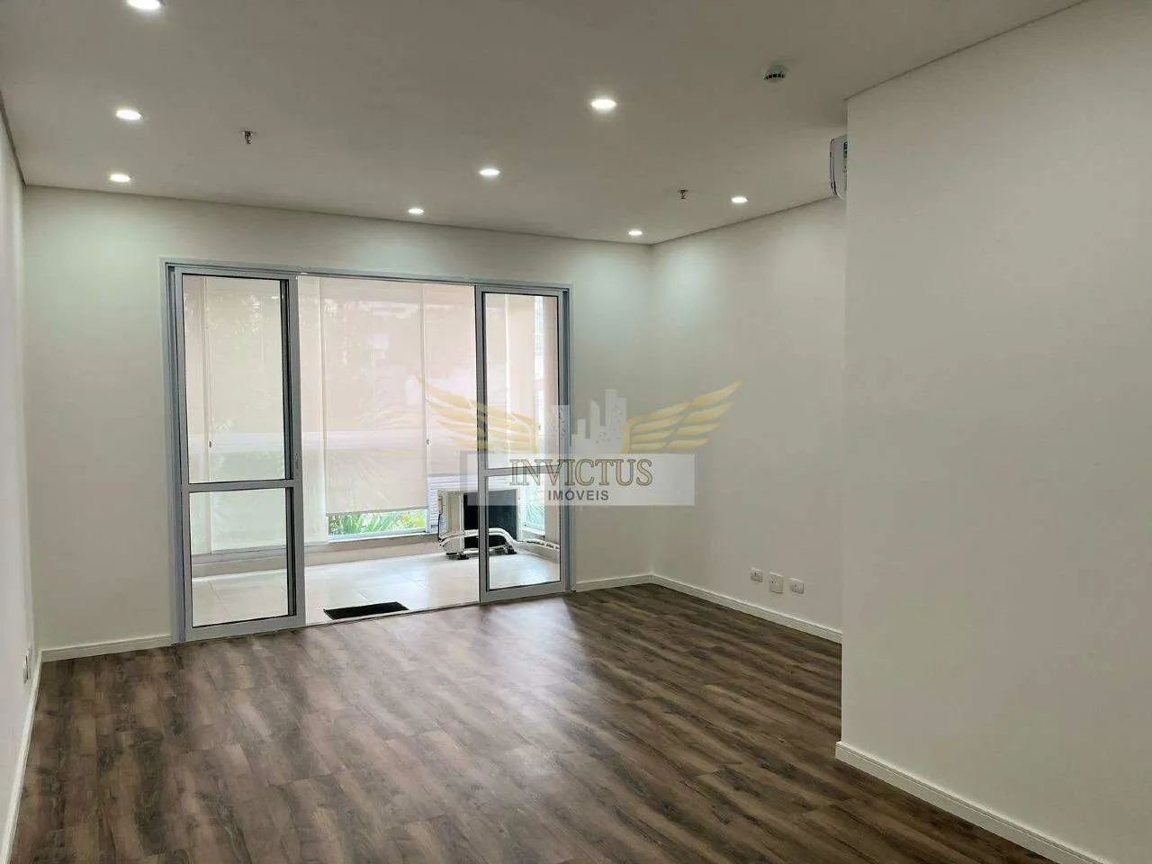 Sala Comercial no Edifício Prime Business Center para Comprar, 39m² - Jardim do Mar, São B