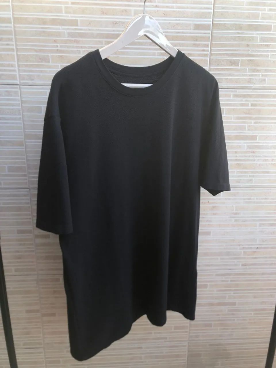 Camiseta lisa preta