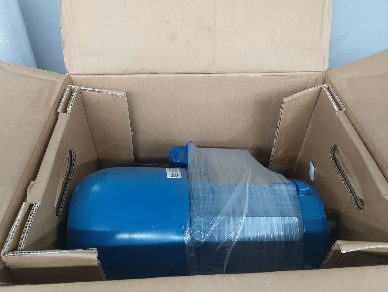 Vendo Motor trifásico Weg w22 moto-freio 3 cv 1700 rpm modelo 90  - Foto 2