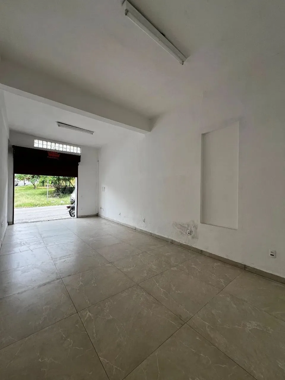 Loja comercial no bairro Alipio de melo
