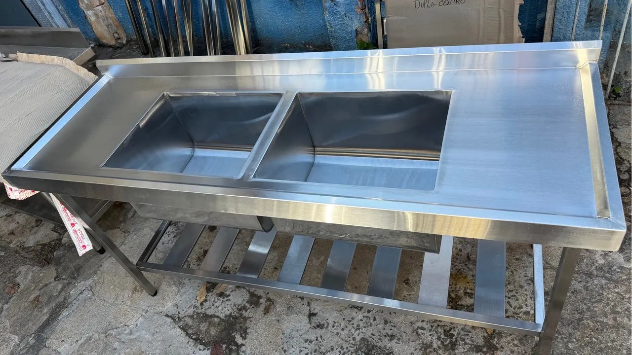Pia inox 2 cubas 1,80 x 0,60 