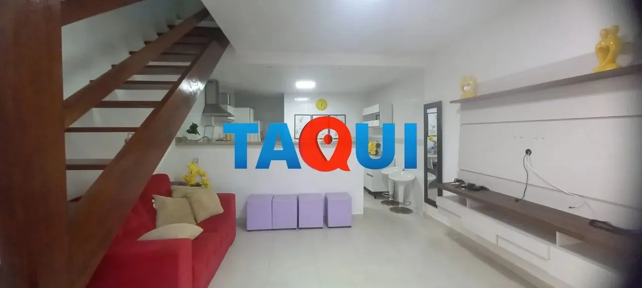 Casa triplex para locação, próximo da praia, Peró, CABO FRIO - RJ