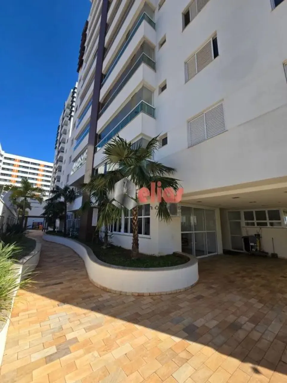Apartamento para aluguel com 120 m² e 3 quartos em Jardim Infante Dom Henrique, Bauru - SP