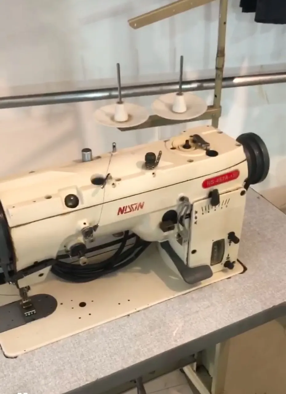 Máquina de Costura Industrial Nissin NS-457A-18