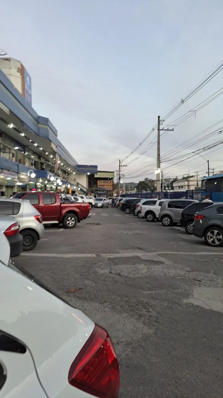 (Fator1888) Agora sim, oportunidade! Loja no Via Lagos - Júlia Deberg