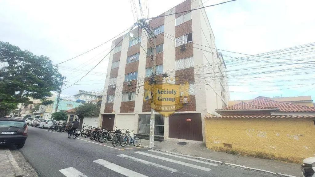 Apartamento com 2 dormitórios à venda, 62 m² por R$ 425.000,00 - Centro - Cabo Frio/RJ
