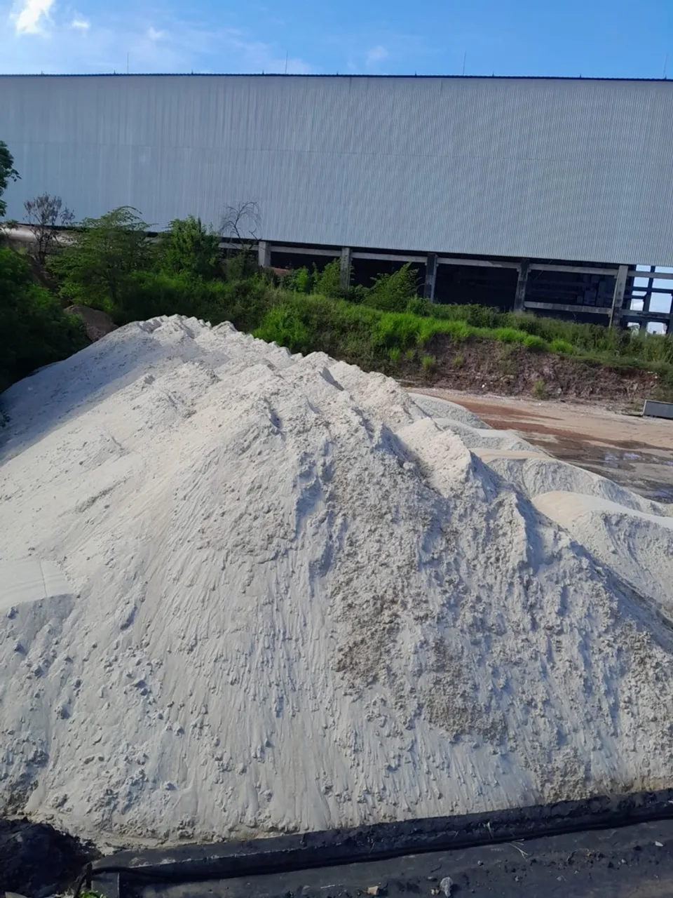 Areia de excelente qualidade para construção