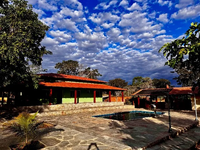 Chácara à Venda em Pirenópolis - 4 Quartos, 3.500 m² de Sossego e Natureza