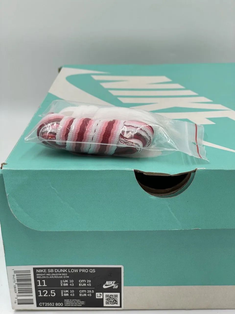 Nike SB Dunk Low Strangelove IMPORTADO DOS EUA  - Foto 4