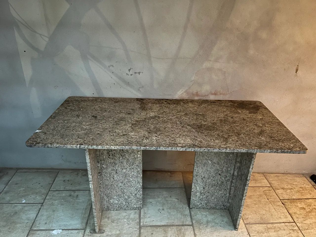 Mesa de granito