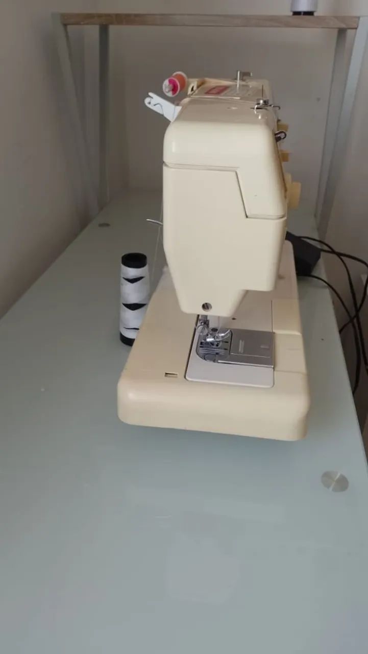 Máquina de Costura65082231387010122