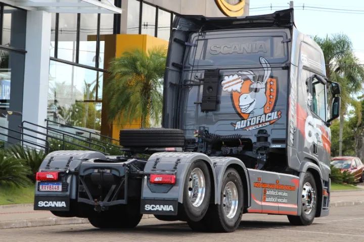 Scania R-450 A 6X2 2P Diesel E5 2023 (Caminhão para colecionador) - Foto 4