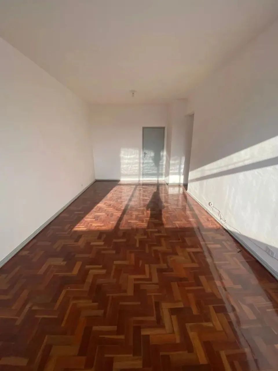 Apartamento para Locação em Volta Redonda, Aterrado, 3 dormitórios, 1 suíte, 2 banheiros,  - Foto 5