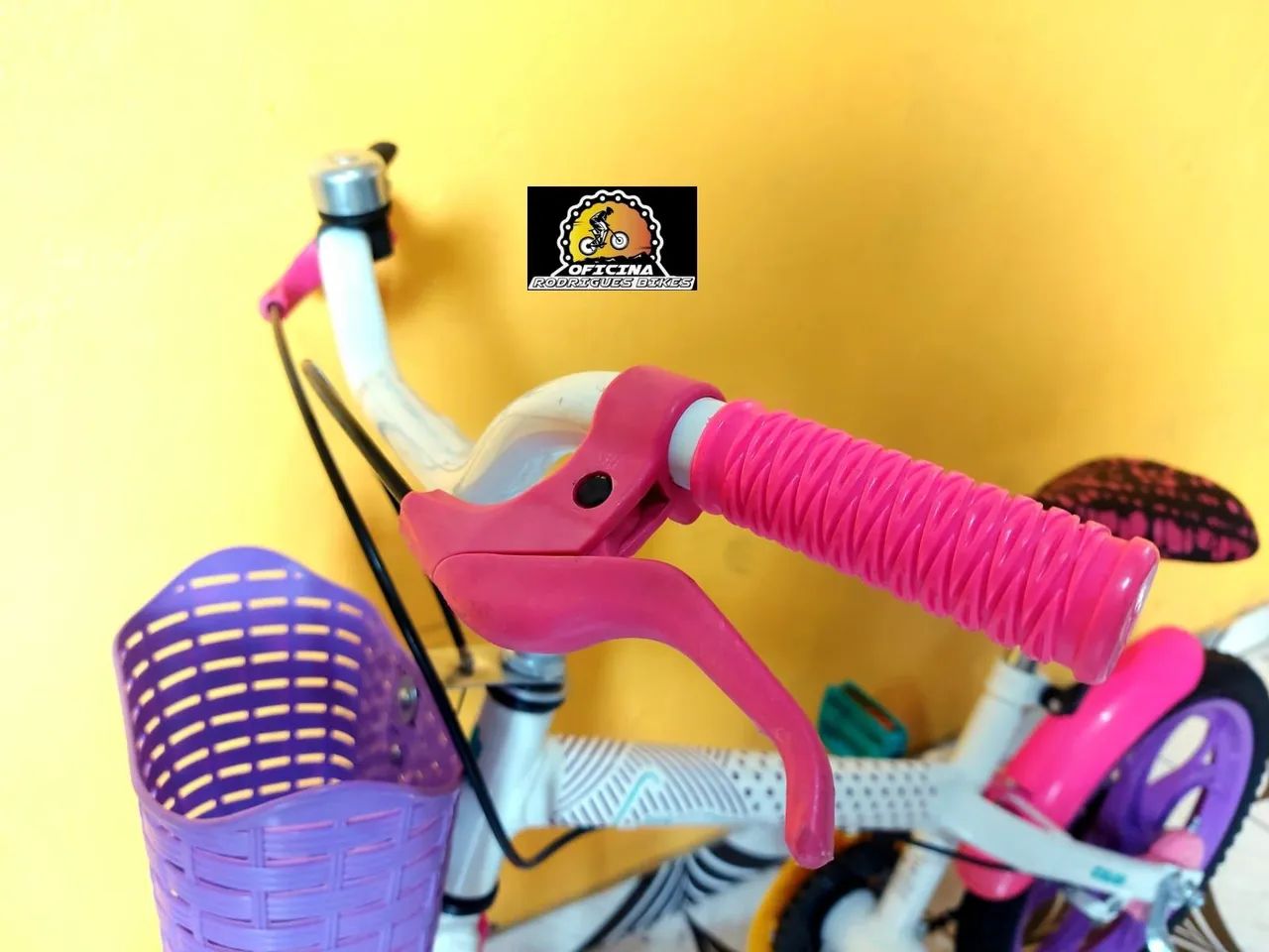 Bike infantil semi nova aro 16, Entregamos à Domicílio.  - Foto 2