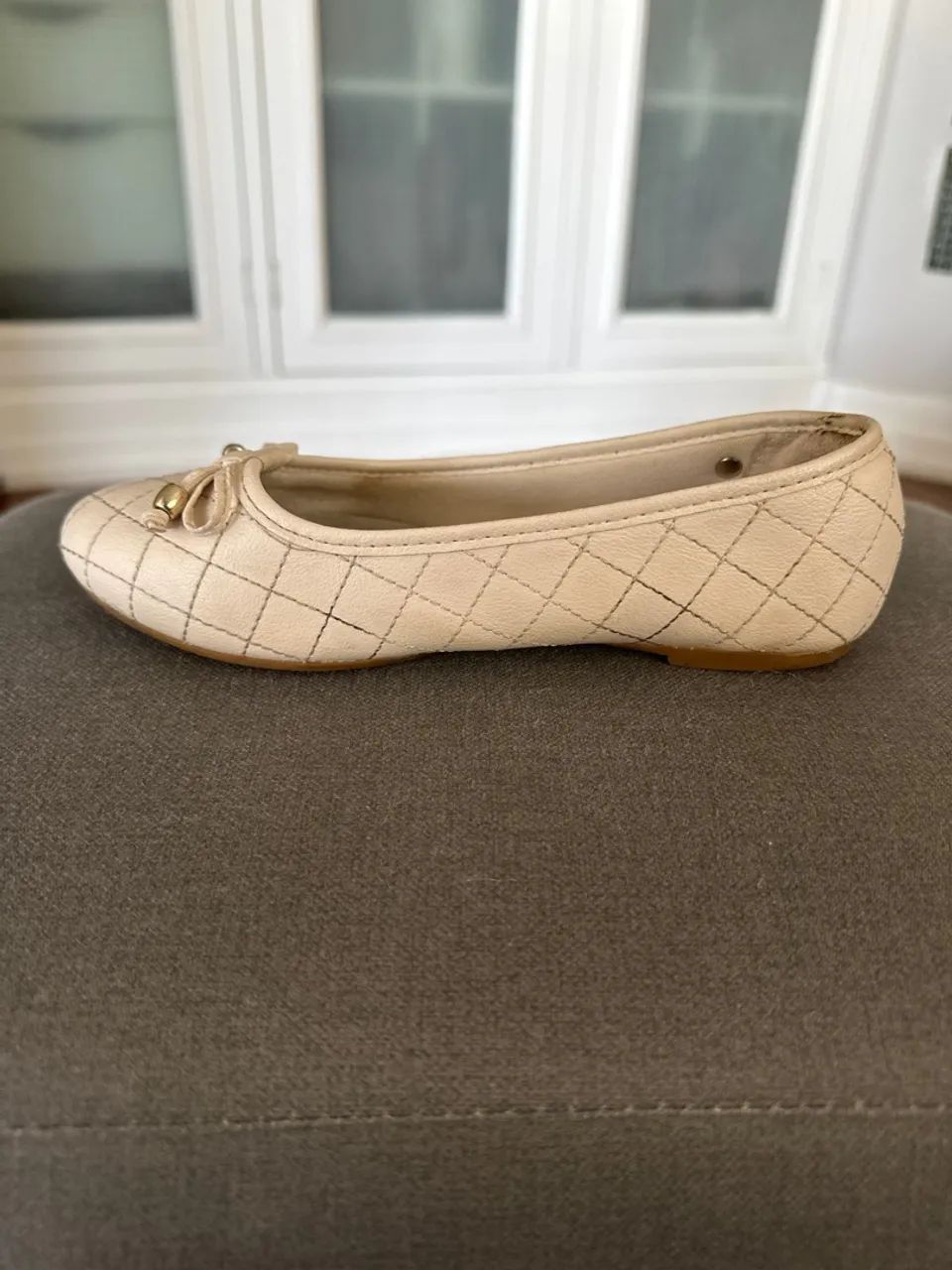 Sapatilha Pampili tamanho 31 bege excelente estado