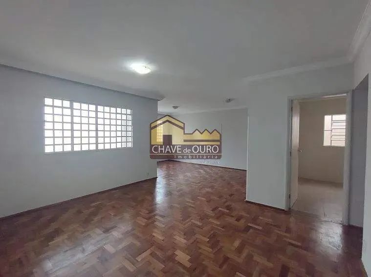 Casa para aluguel, 4 quartos, 1 suíte, 2 vagas, Parque das Américas - Uberaba/MG