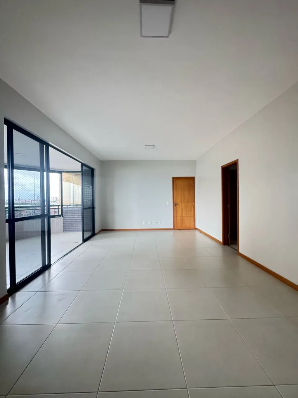 Apartamento para venda no Monte Carlo, Ponta D'Areia - São Luís - MA