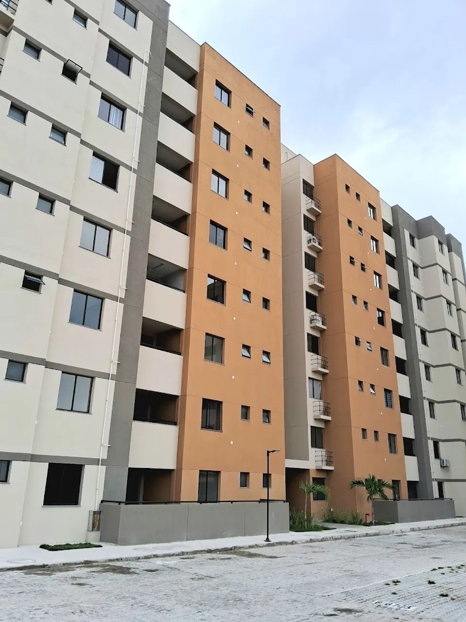 Condomínio Golden Village / 2 quartos / Suíte - Foto 2
