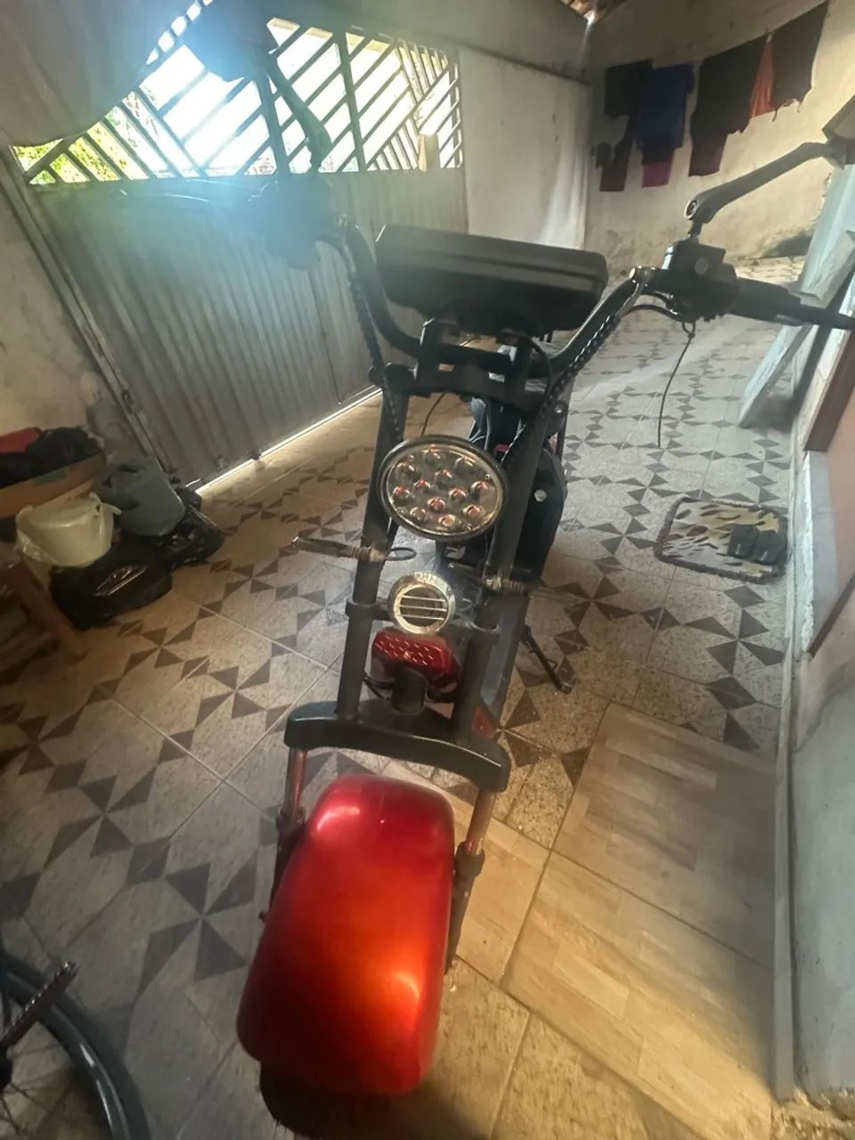 Scooter elétrica SHINERAY PT 03 