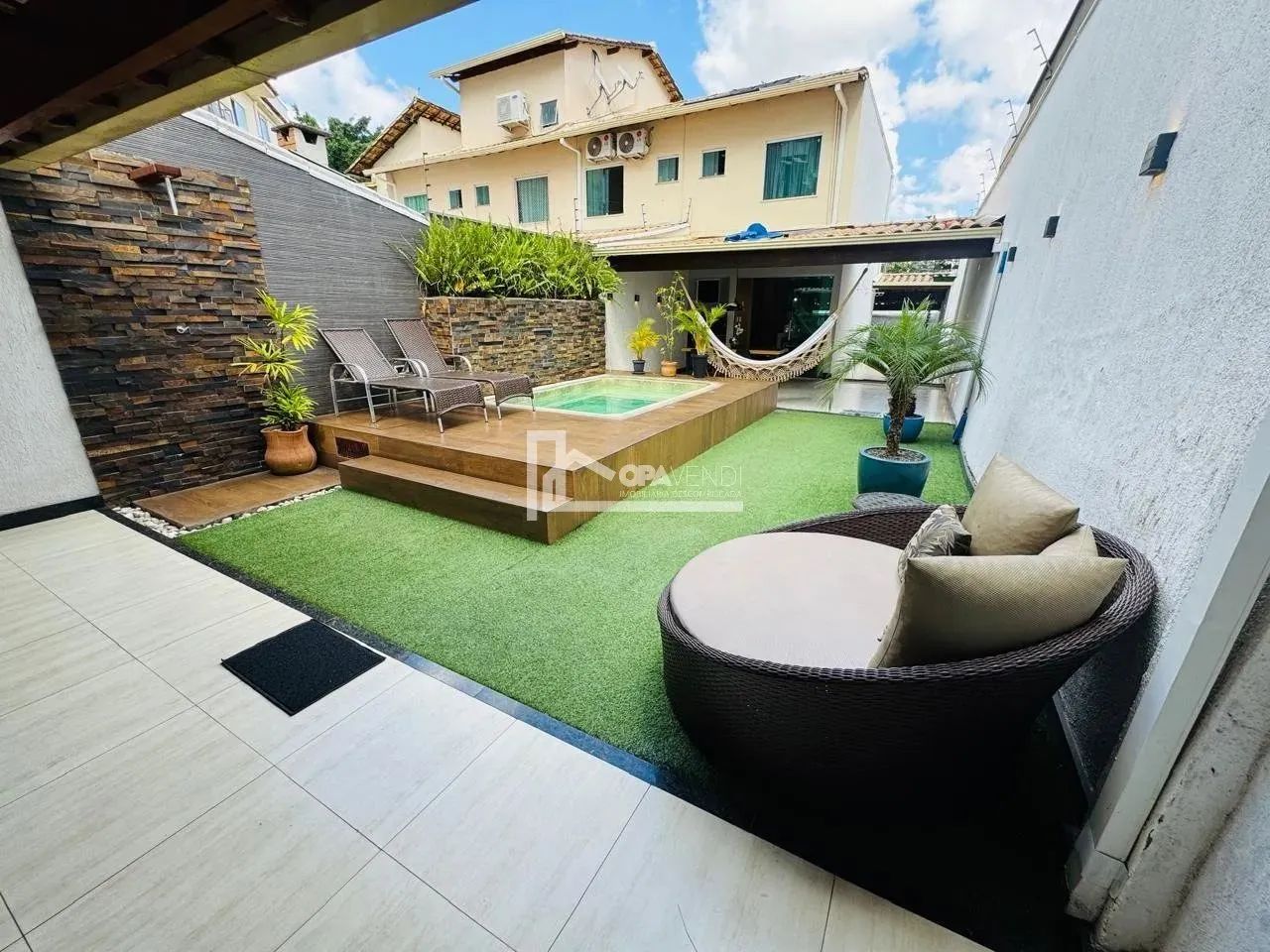 Casa Geminada Duplex com Piscina e Armários Planejados - BH - Copacabana - 2 Quartos (2 Su - Foto 5