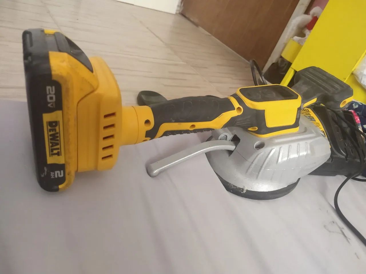 Máquina para nivelamento de pisos e porcelanatos  - Foto 2