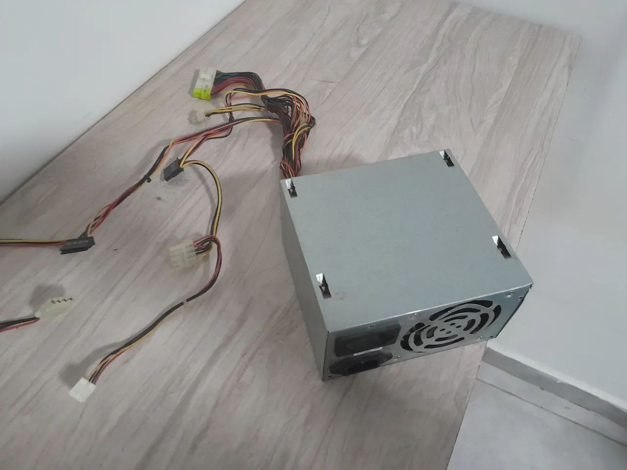 Fonte positivo atx 250w funcionando muito bem - Foto 3