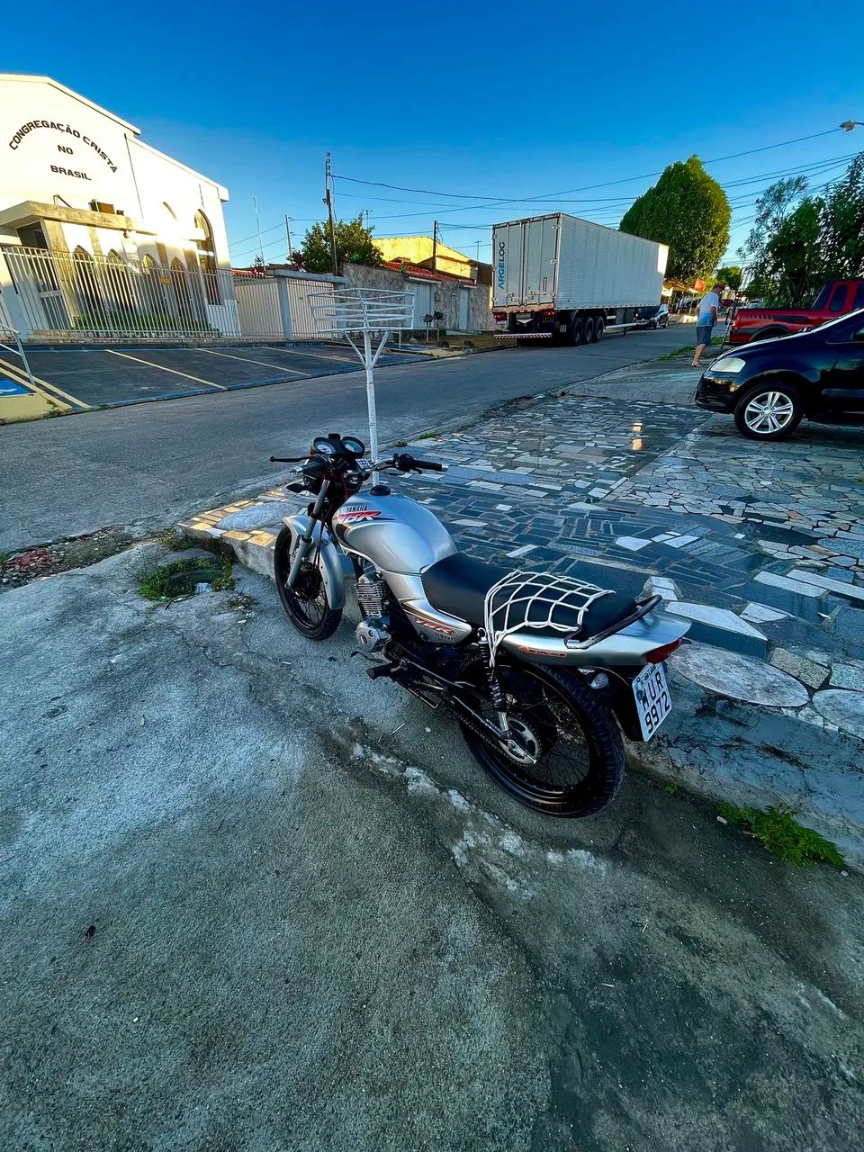 YBR 125  - Foto 2
