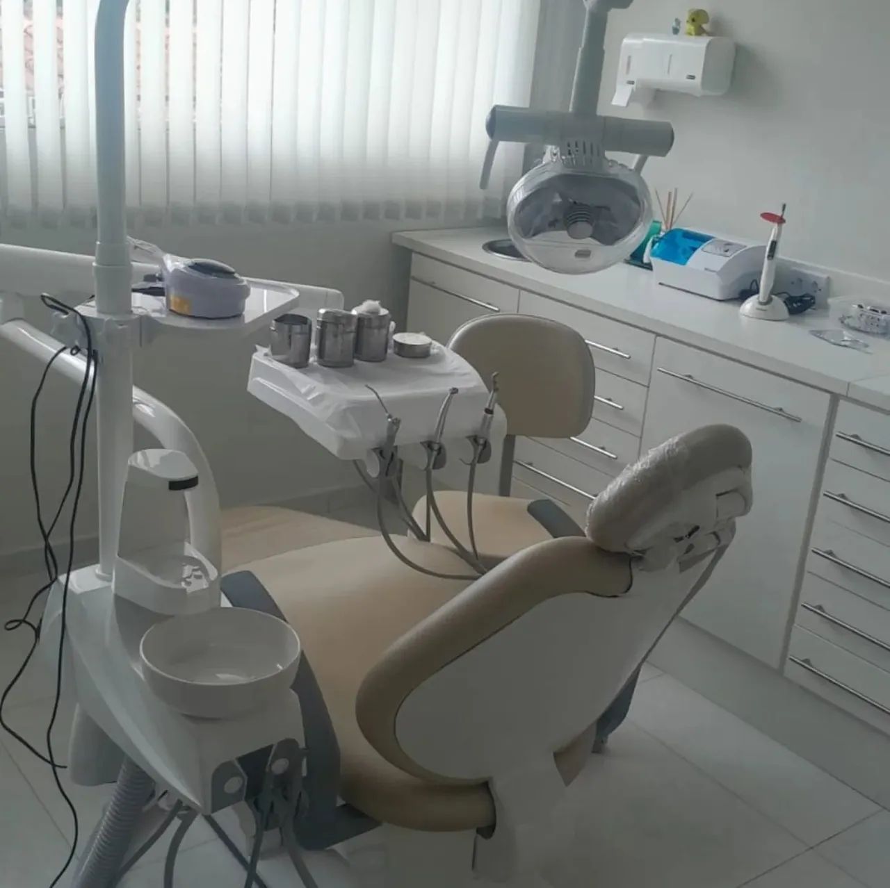 Cadeira Odonto DABI " Nova e Semi Nova + Periféricos 