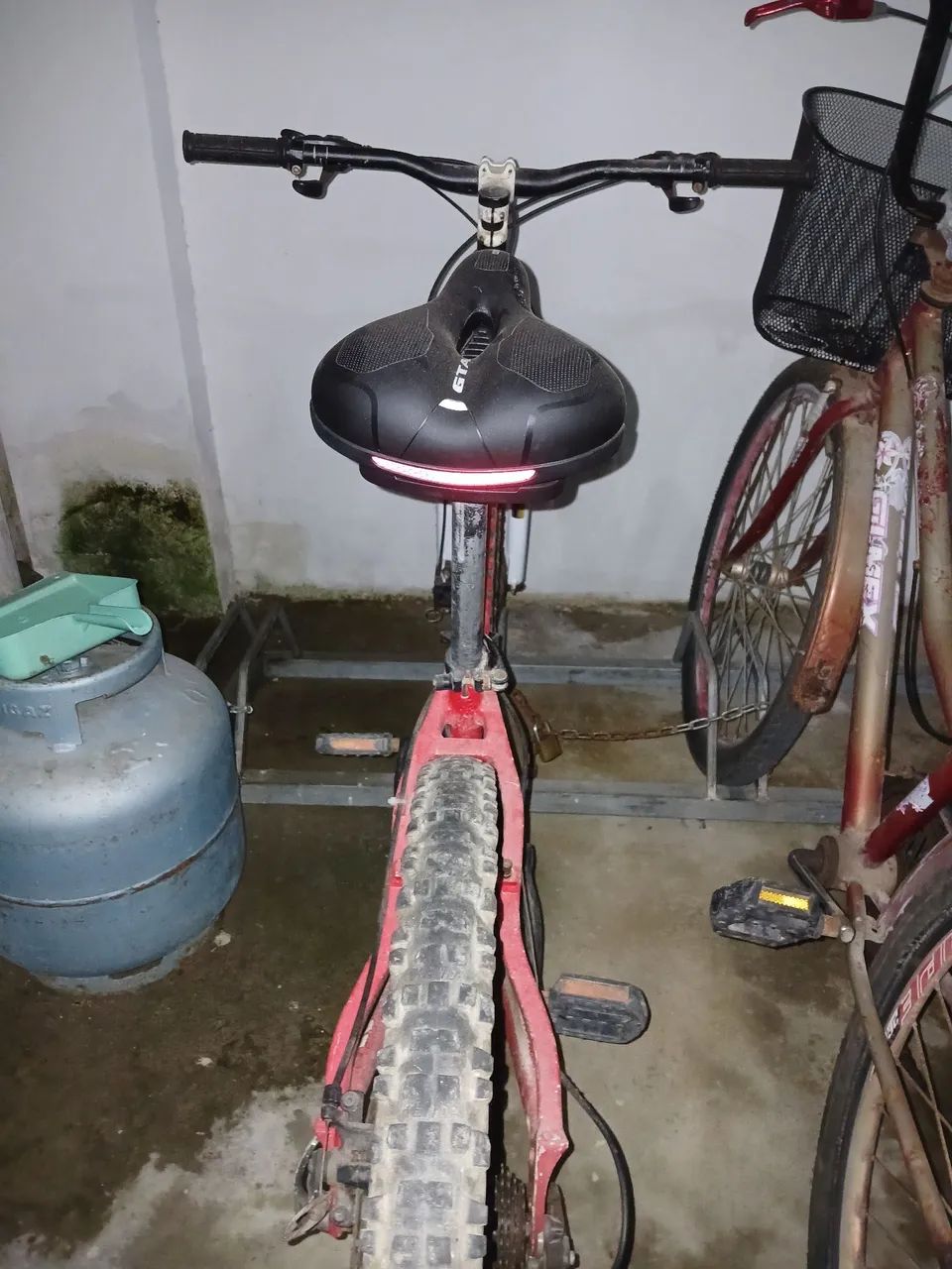 Venda de uma Bicicleta Vikingx, usada.  - Foto 4