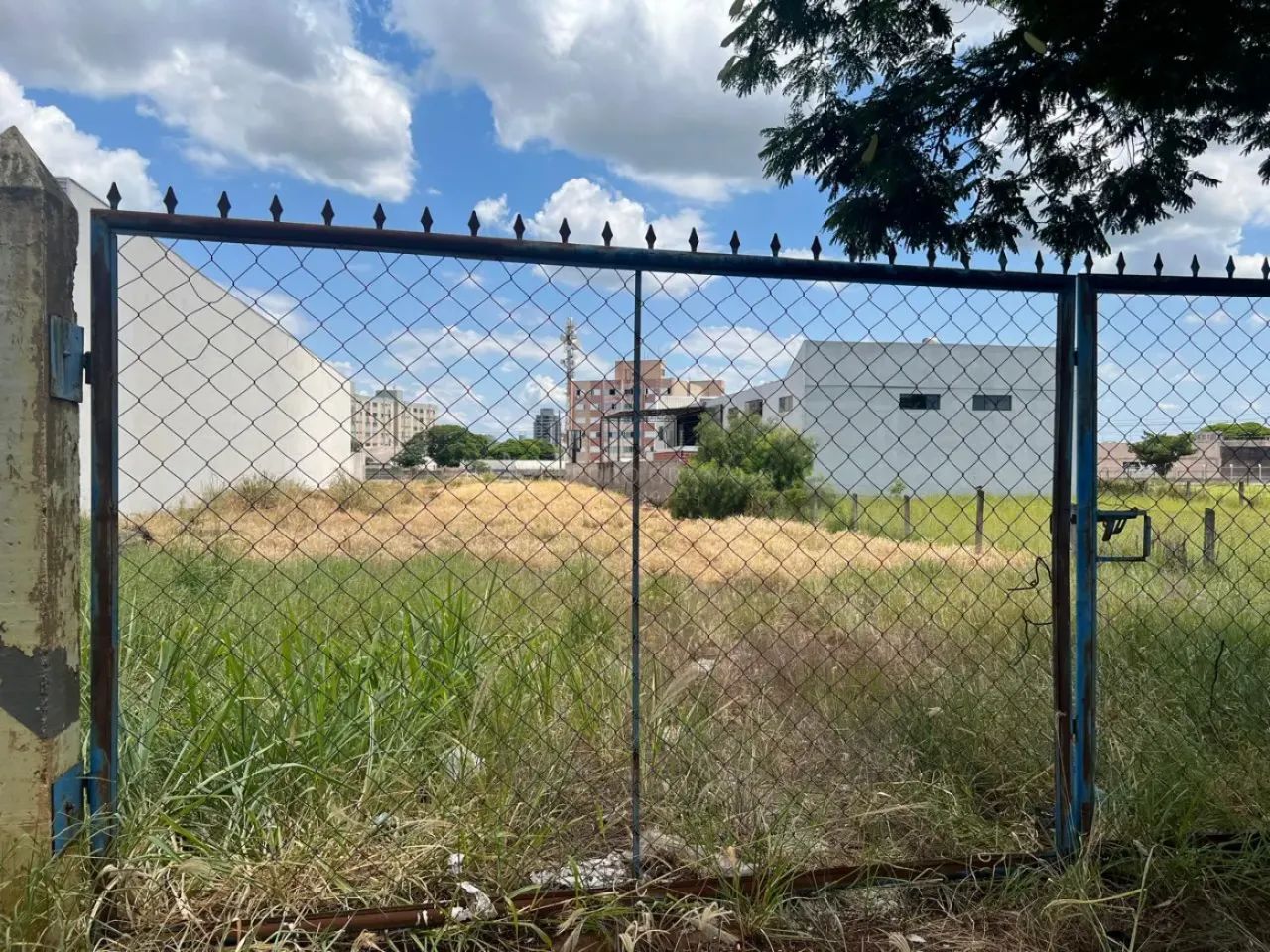 Terreno Comercial em Maringá - Foto 2