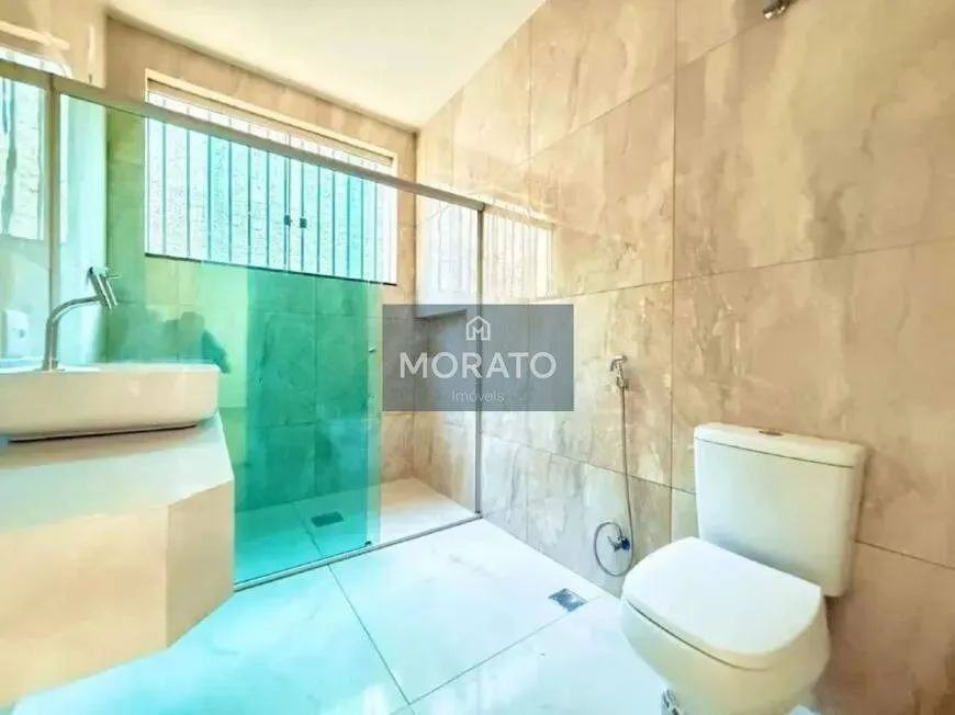 Casa com 3 quartos sendo 1 suíte com 2 vagas de garagem no bairro Serrano. - Foto 5