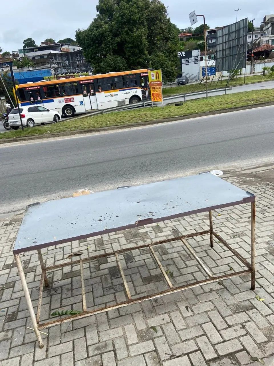 MESA MULTIUSO 1,90m x 70cm