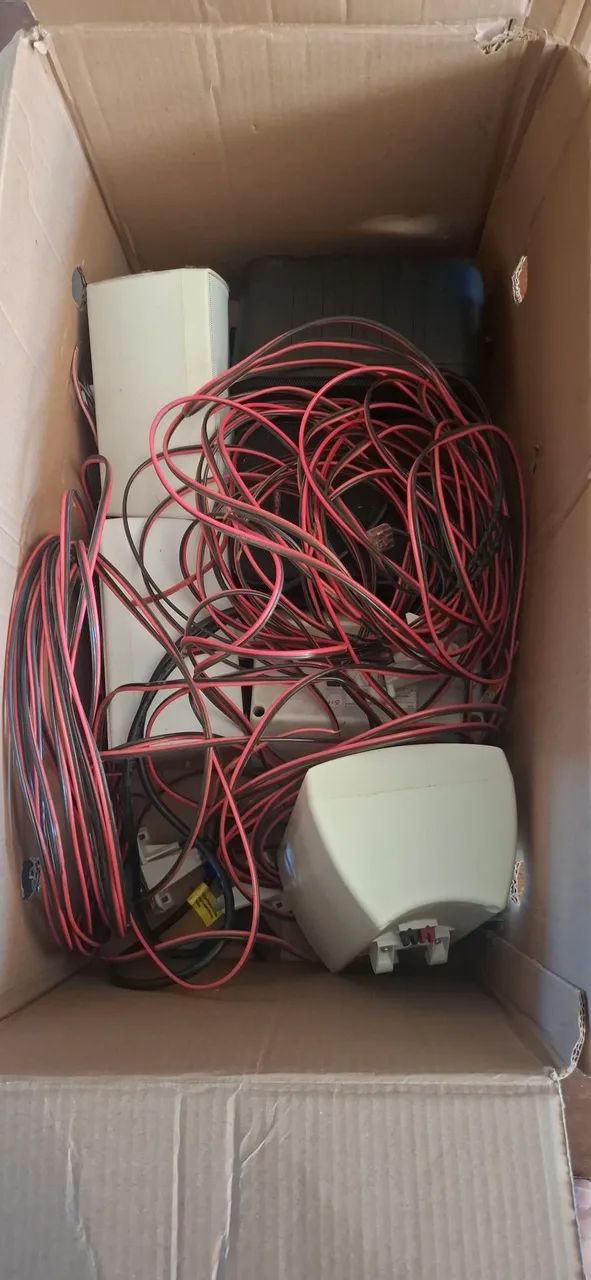 Amplificador + 6 caixas de som + fiação  - Foto 2