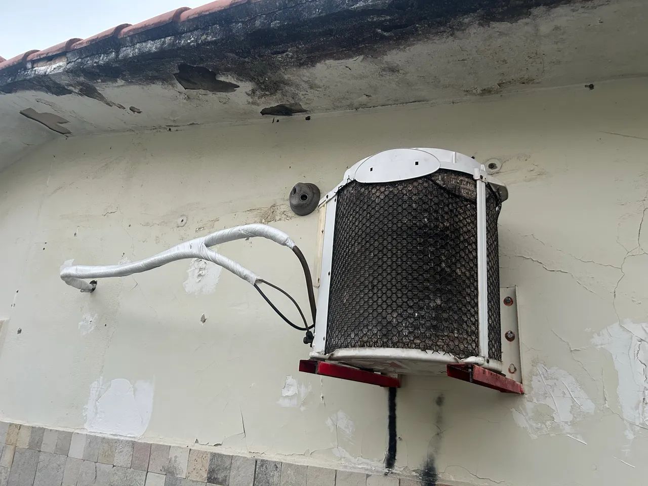 Vendo Ar condicionado 18 mil btus  - Foto 2
