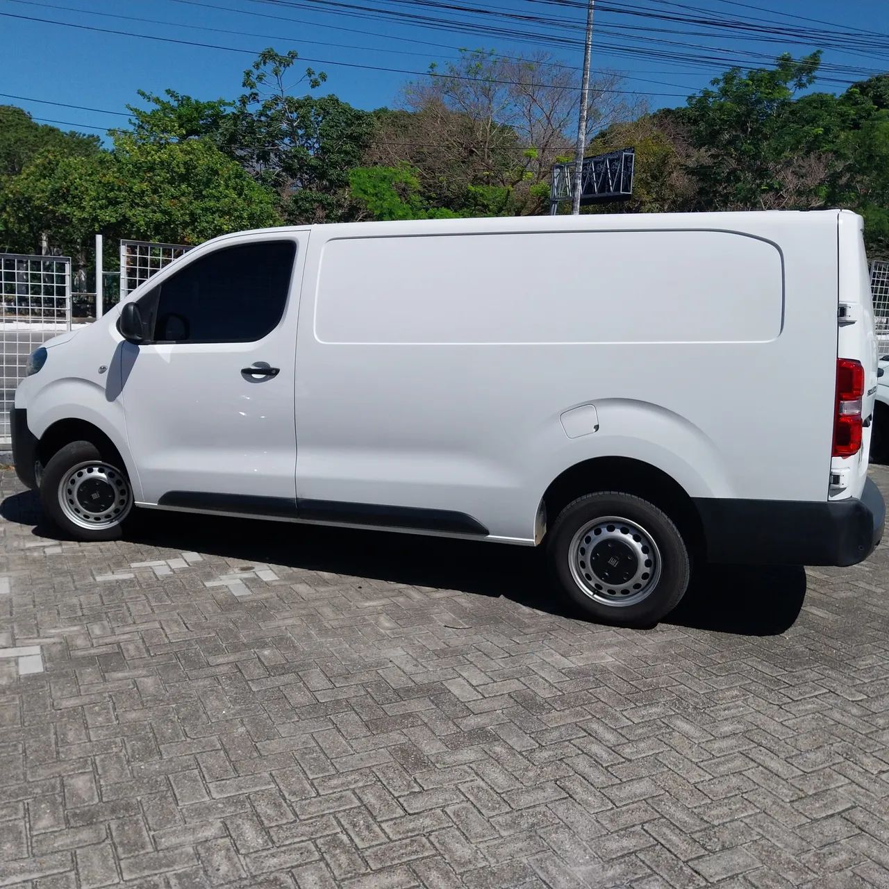 Fiat E-Scudo (elétrico) 2026 - Foto 2