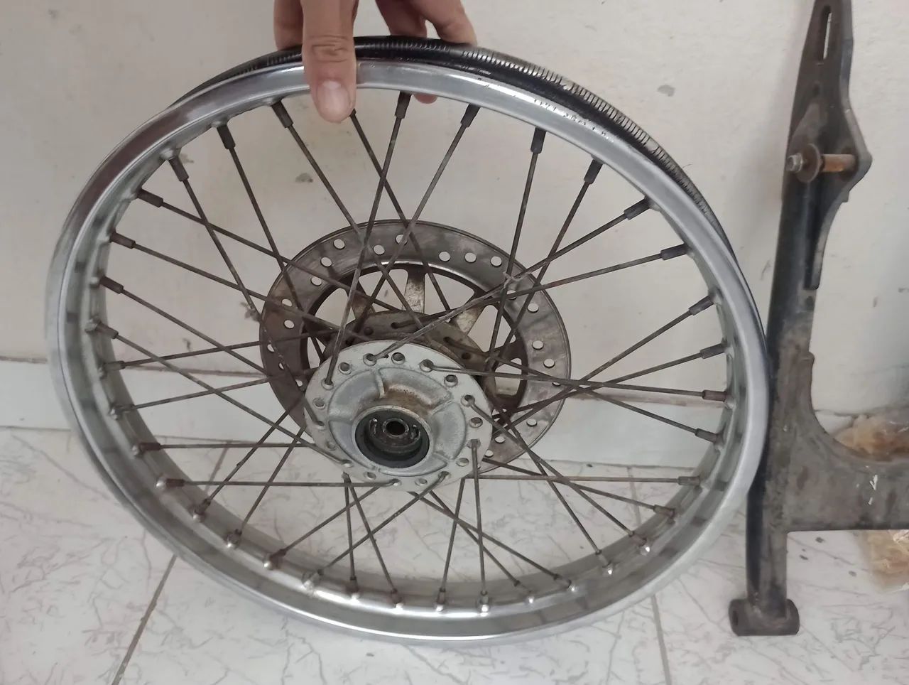 Roda freio a disco original!