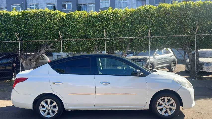 Nissan Versa 2014