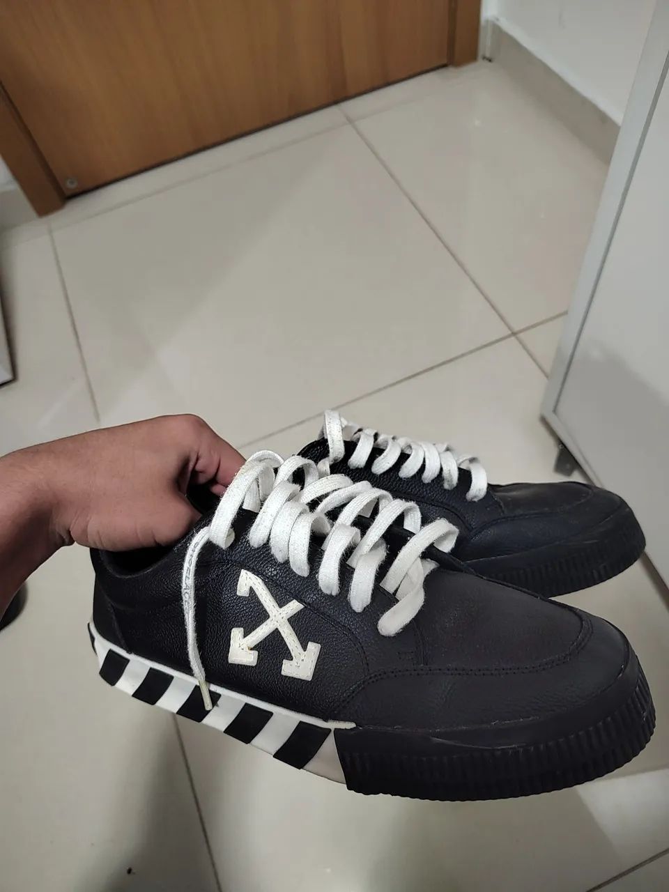 Tênis off white vulcanized 