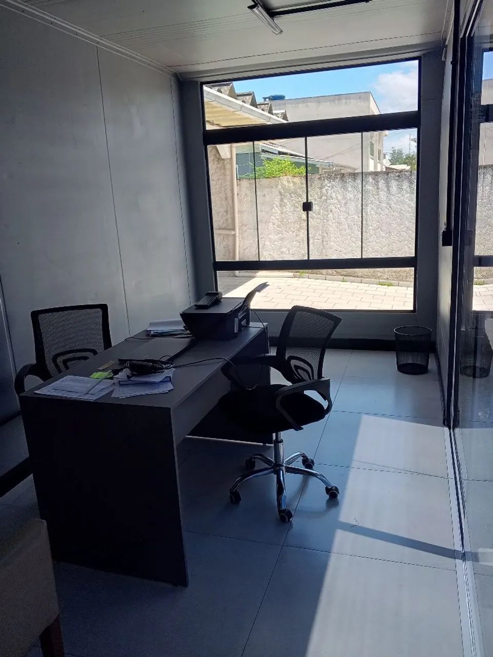 Escritório container 6 metros com lavabo.  - Foto 3