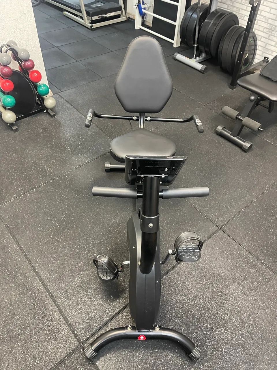Bicicleta Ergométrica WINNEK semi nova - Foto 5