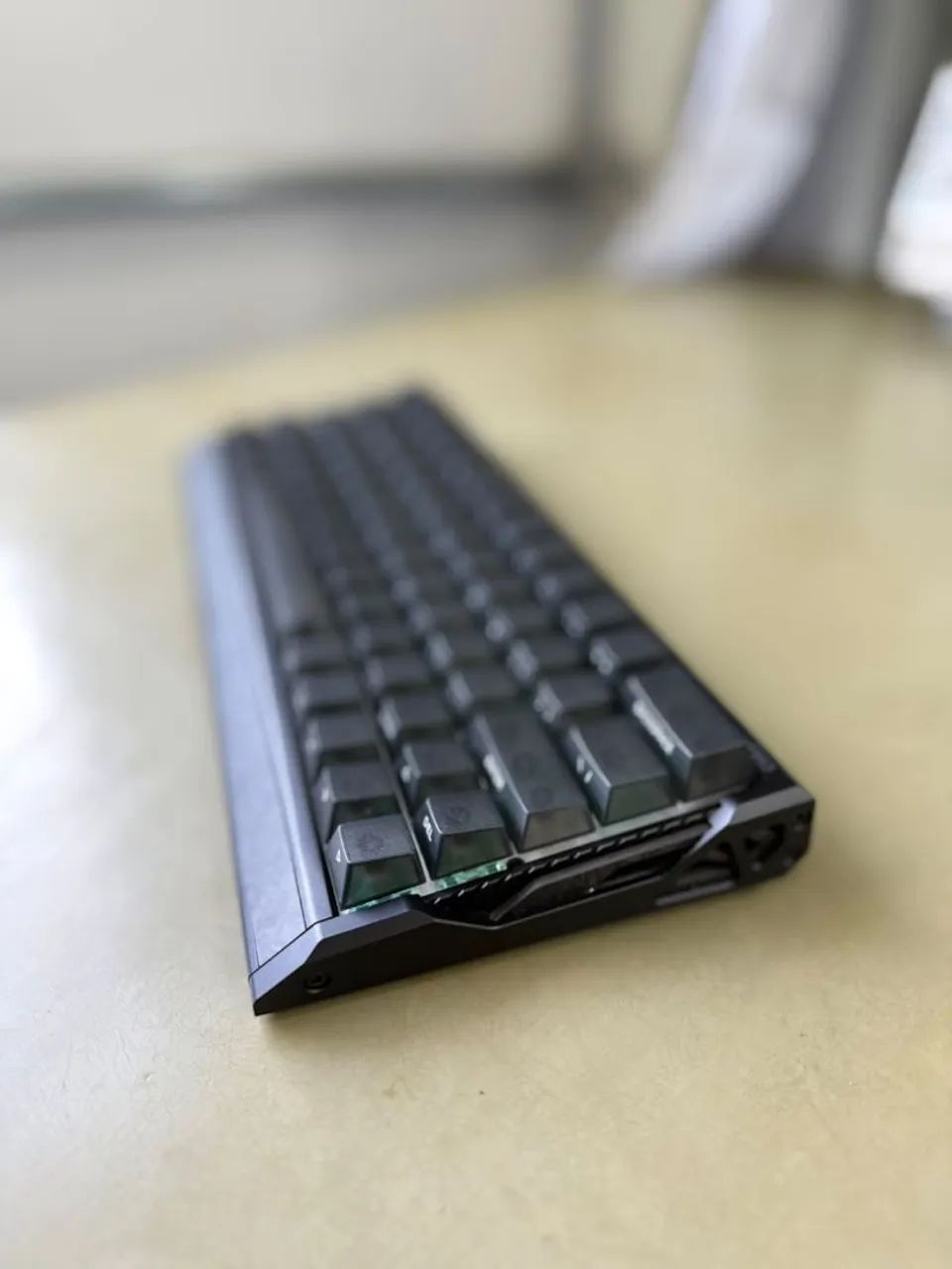 Teclado magnetico Ev63 Carbono - Foto 4