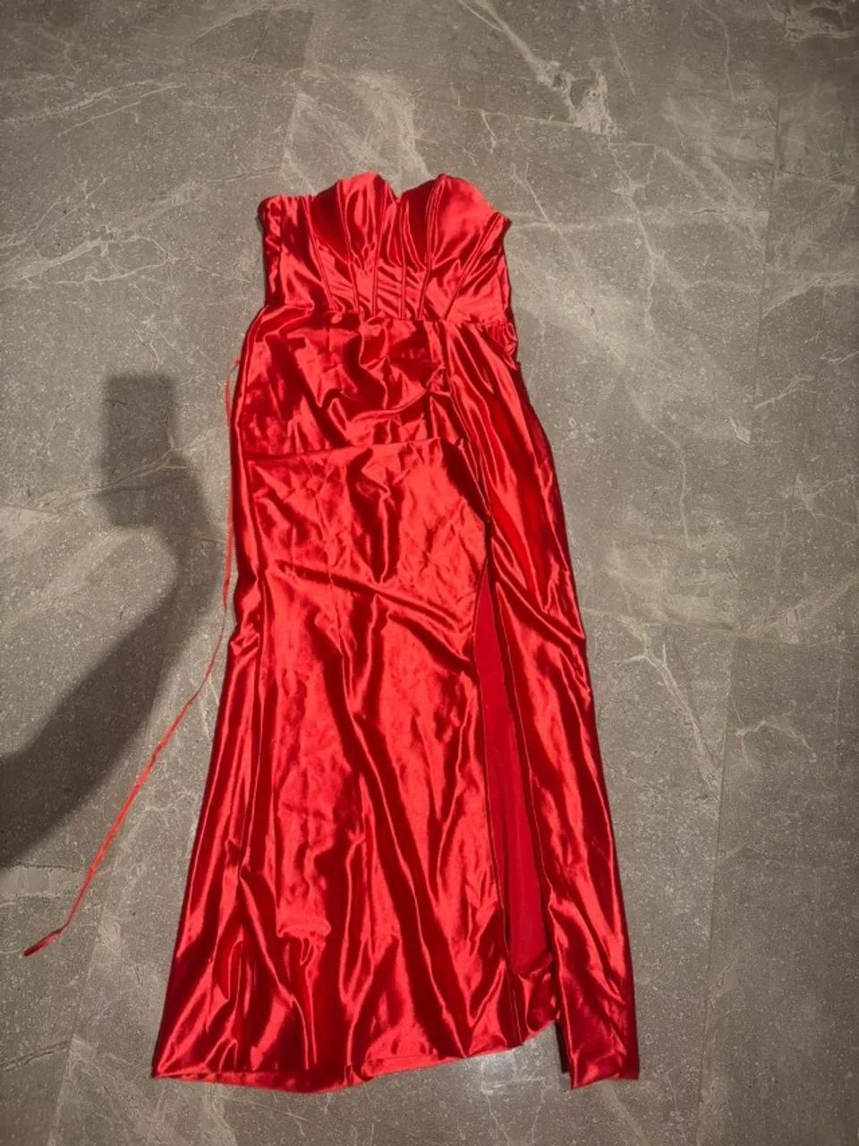 vestido longo vermelho para festas sociais - Foto 4