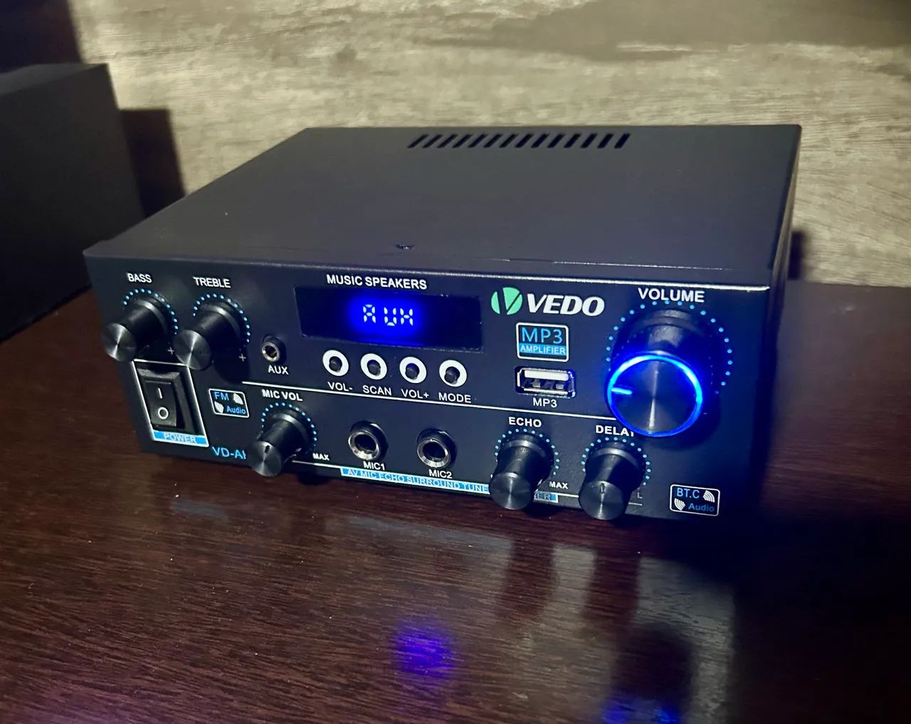 Amplificador vedo ak 55