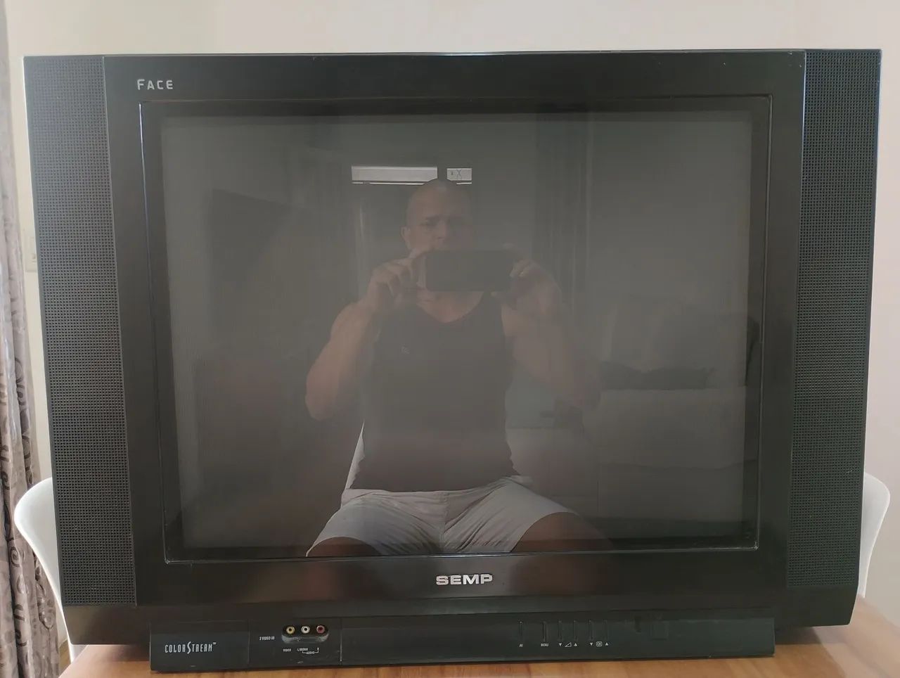 Tv de Tubo Semp Toshiba 29 Polegadas 