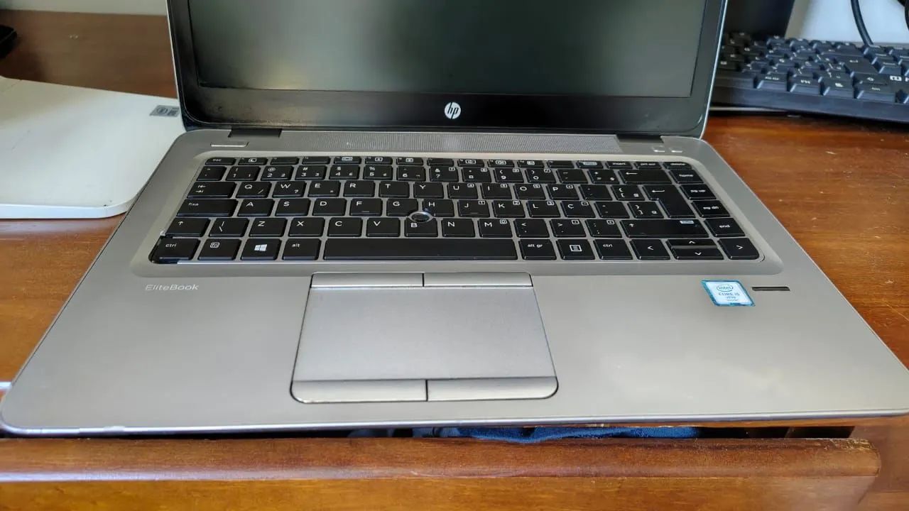 Notebook Hp i5 6 th 8GB RAM ddr4 SSD 240 GB  - Foto 4